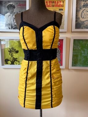 Y2K Bumblebee Colorblock Bodycon Mini Dress | Black & Yellow Ruched Party Dress